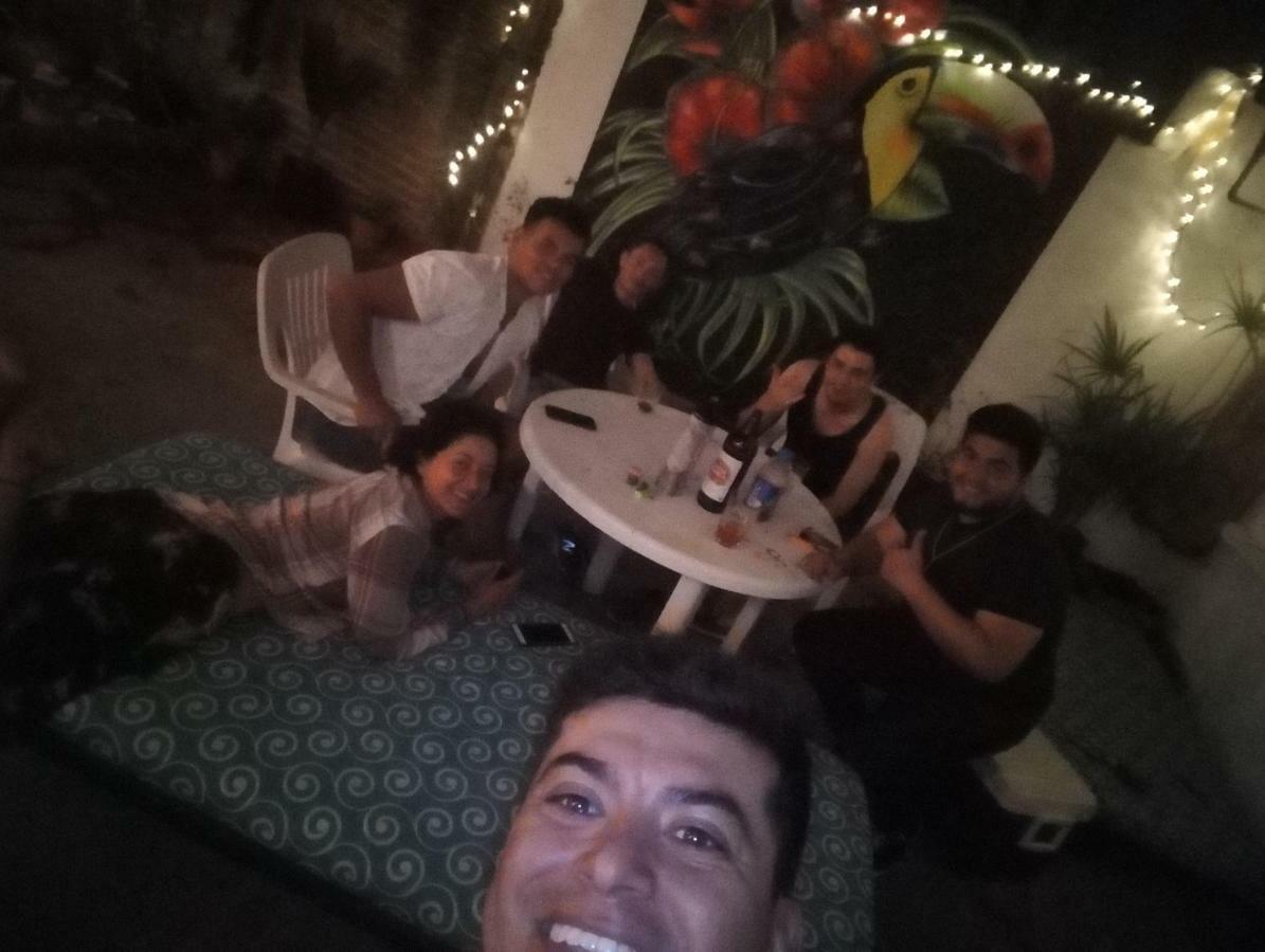 Margaritas Hostel Puerto Vallarta Extérieur photo